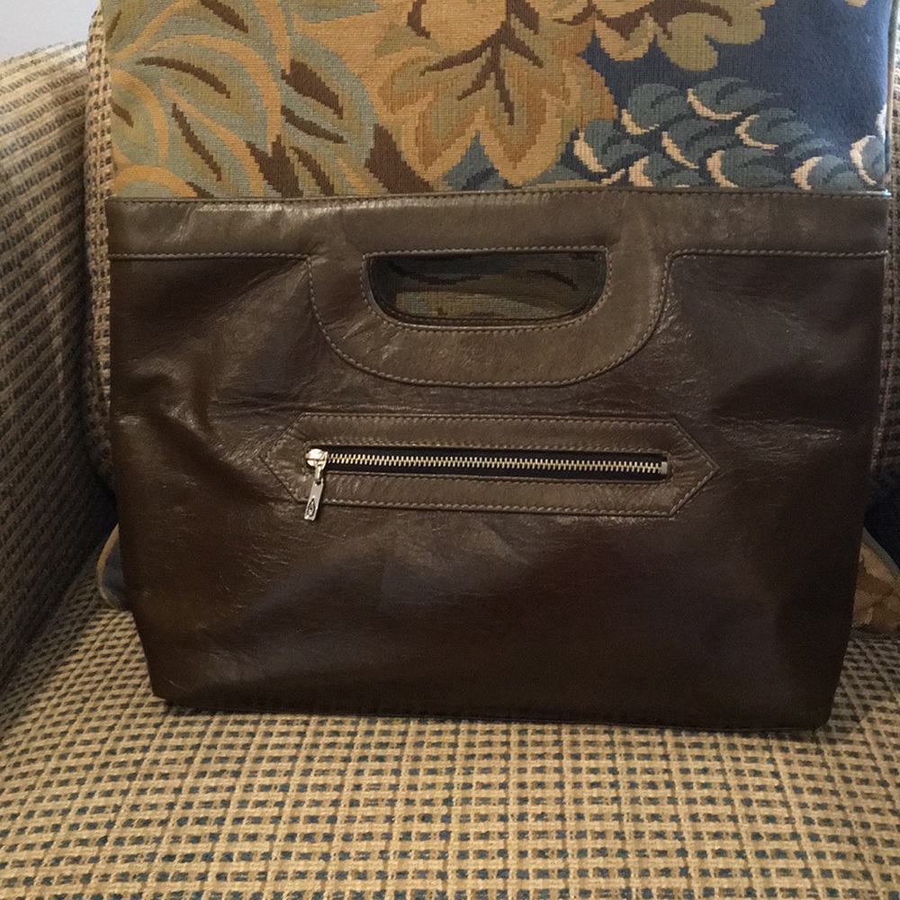 Tucker Paisley Molly Tote